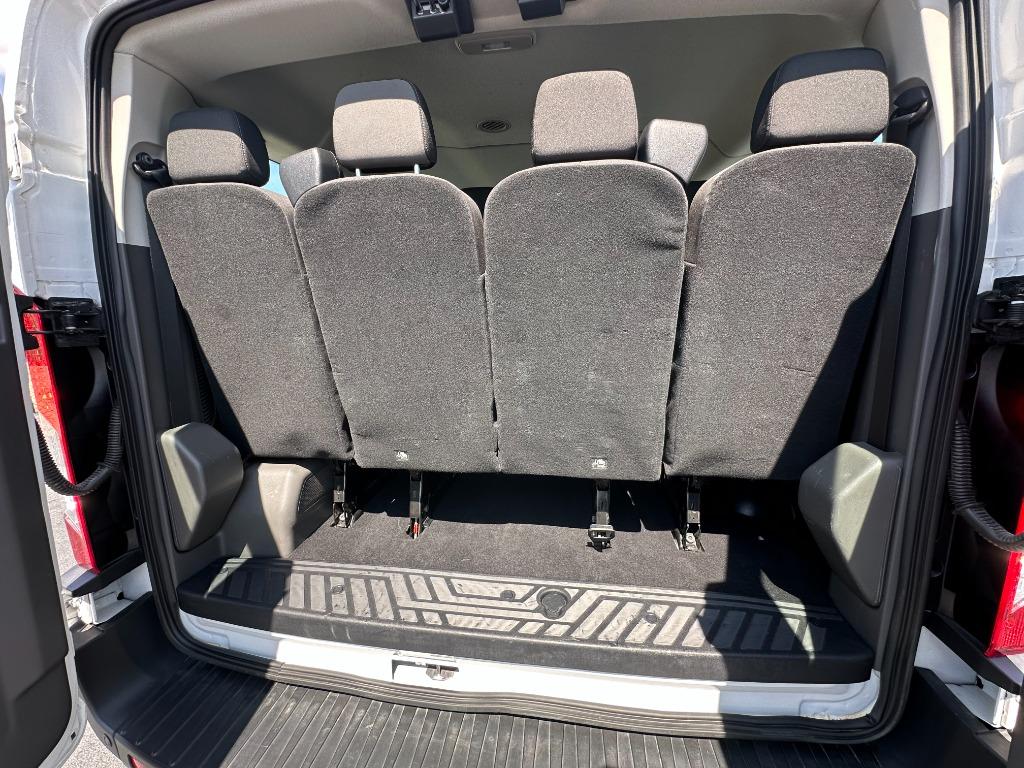 Ford T350 Vans photo 15