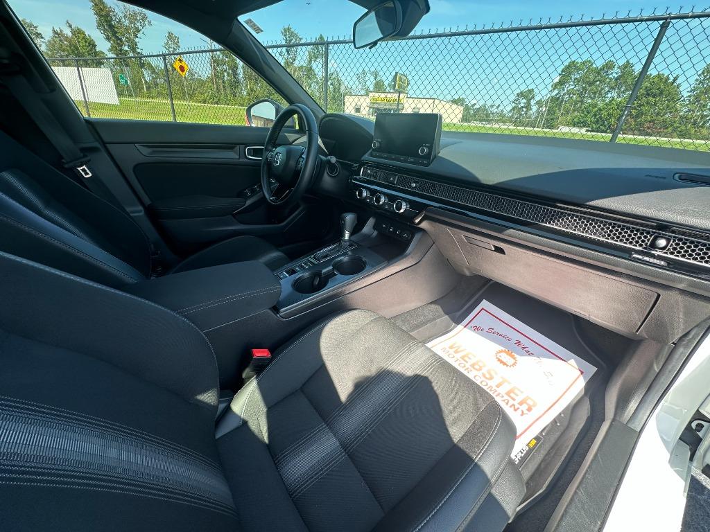 Honda Civic photo 18