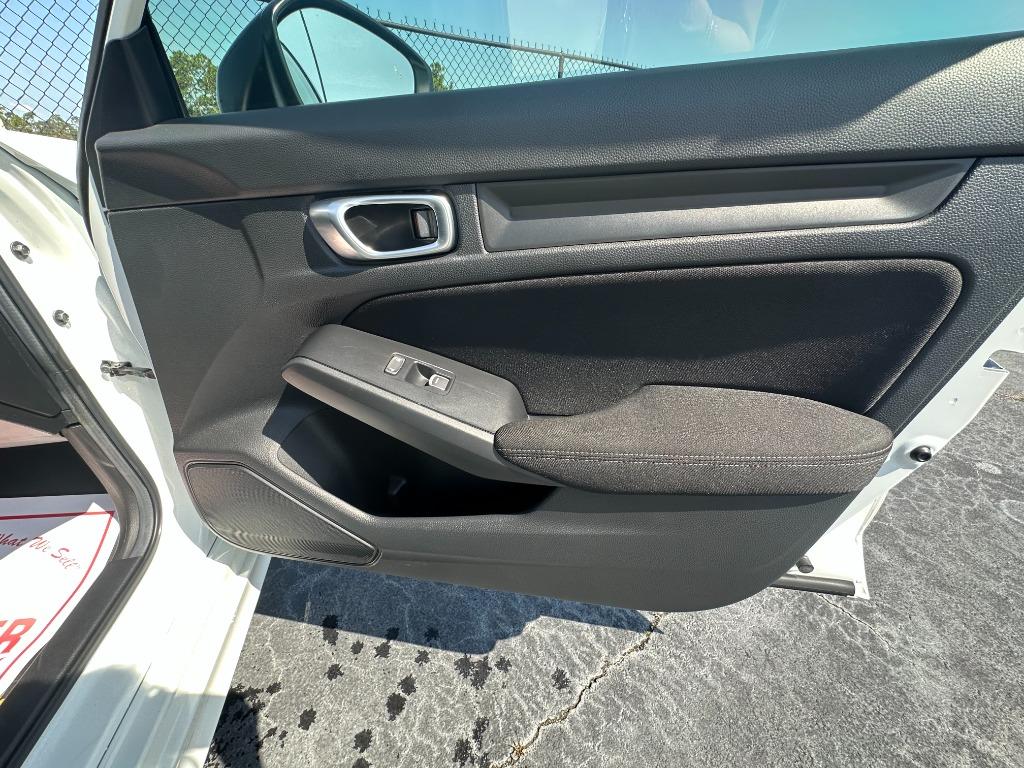 Honda Civic photo 20