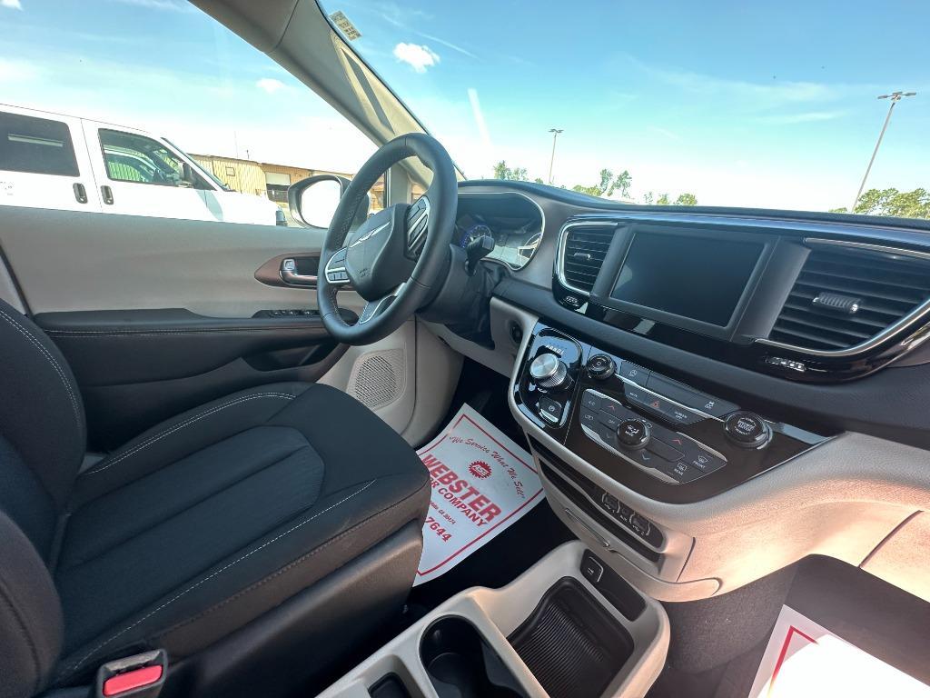 Chrysler Voyager photo 19