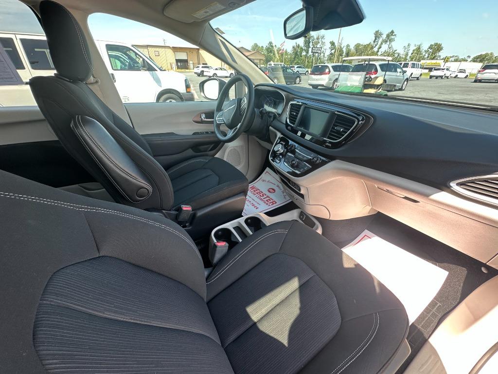 Chrysler Voyager photo 20