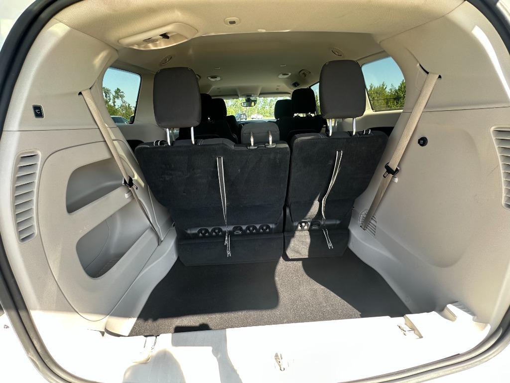 Chrysler Voyager photo 18