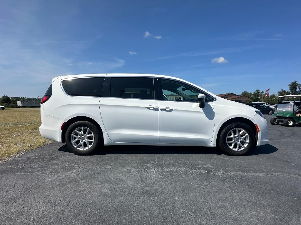 Chrysler Voyager photo 5