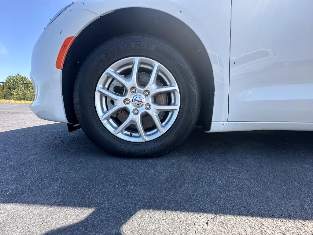 Chrysler Voyager photo 22