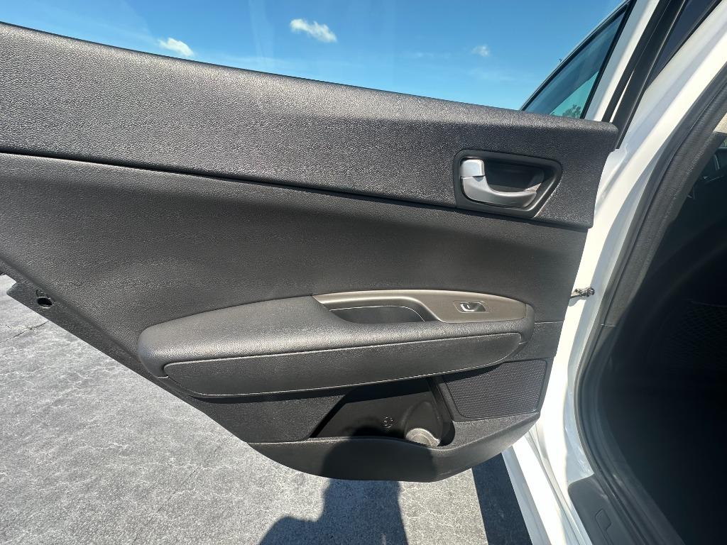 Kia Optima photo 16