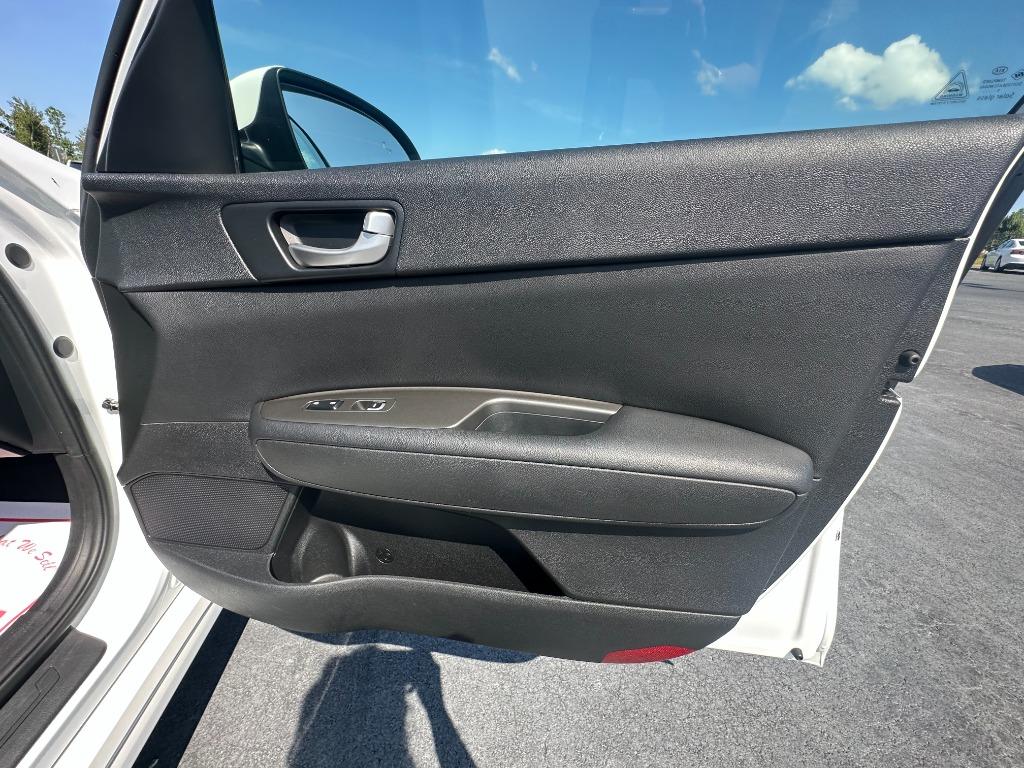 Kia Optima photo 21