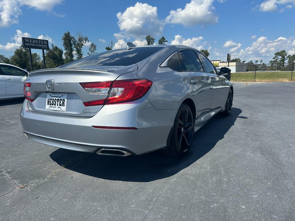 Honda Accord photo 6