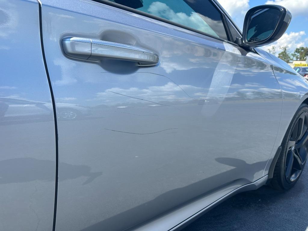 Honda Accord photo 9