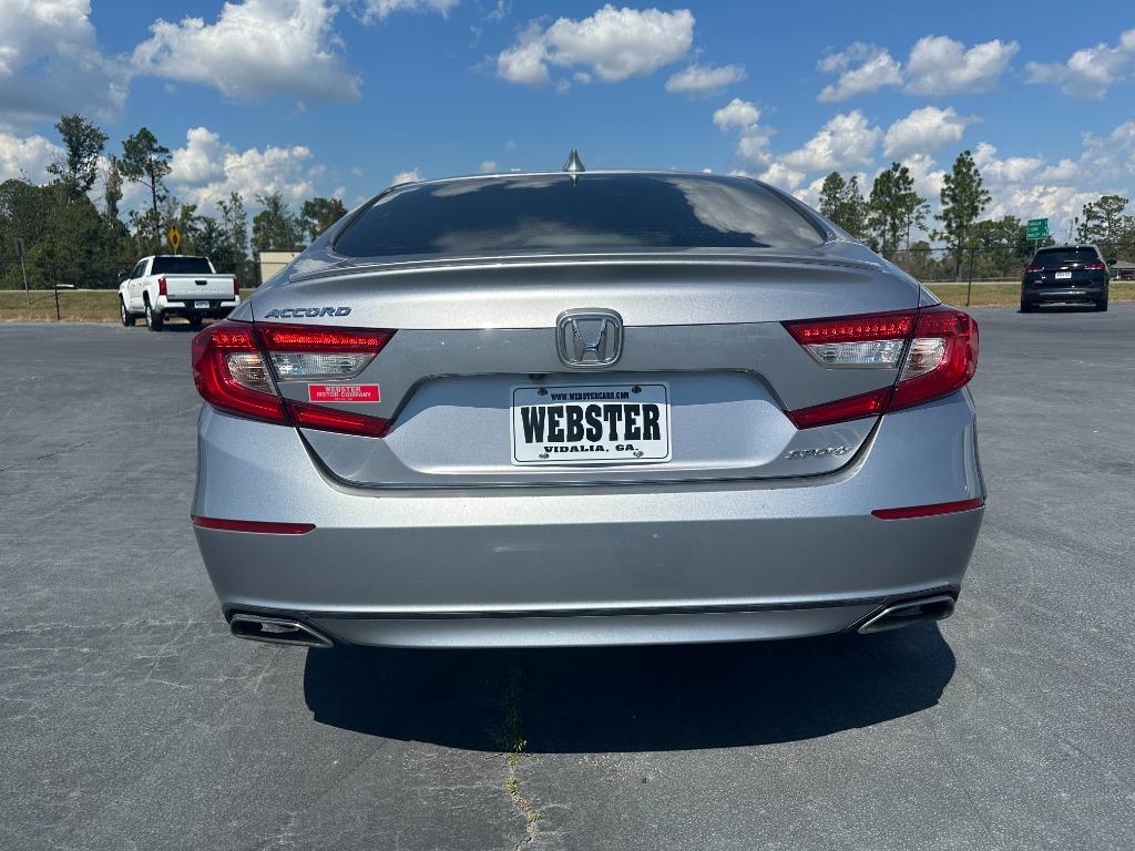 Honda Accord photo 7